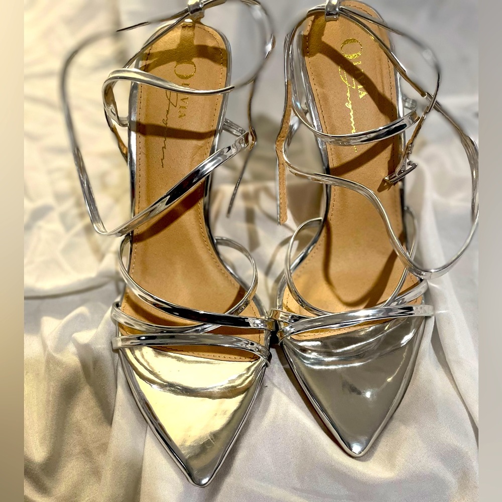 STRAPPY HIGH HEELS - SILVER